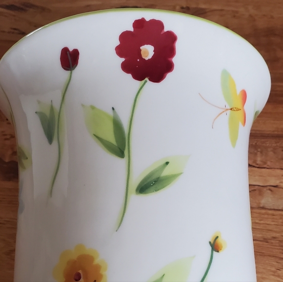 Emma bia floral vase - Picture 5 of 13
